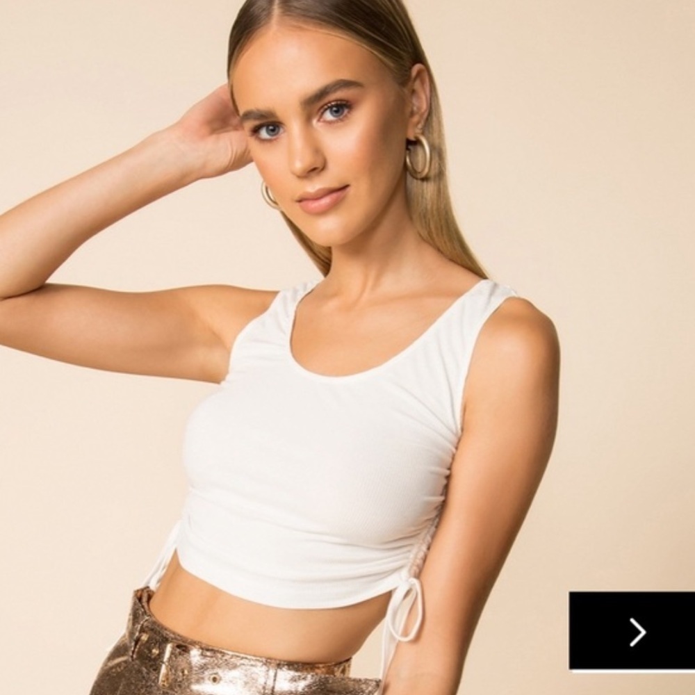 REVOLVE Superdown “Gwen” White Ribbed Crop Tank Top Side Ruching